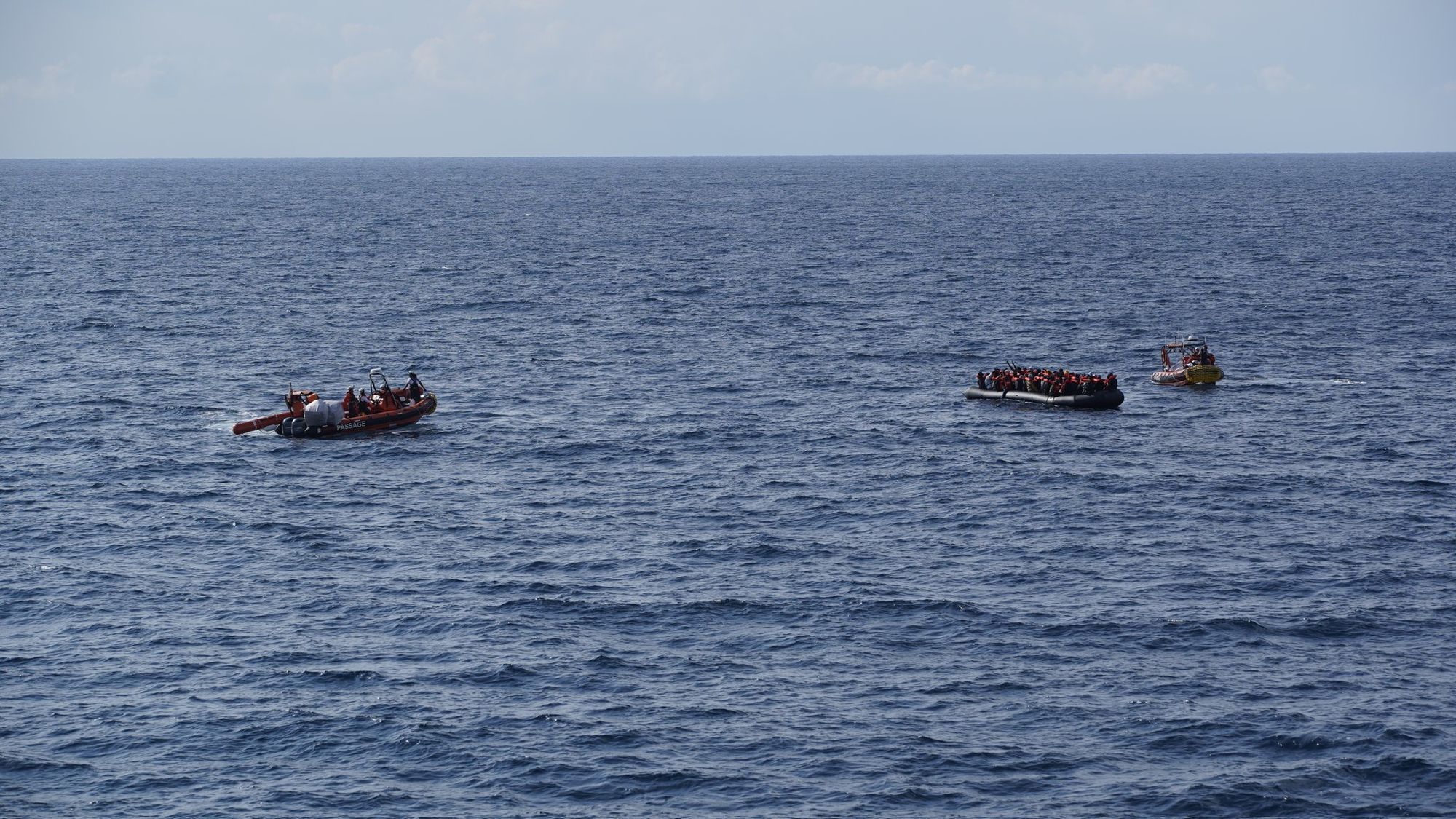 Humanitarne organizacije spasile 110 migranata u Sredozemlju