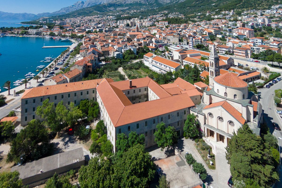 Plenković o obnovljenom samostanu za potrebe studija: "To je prava poruka za Makarsku i Dalmaciju"