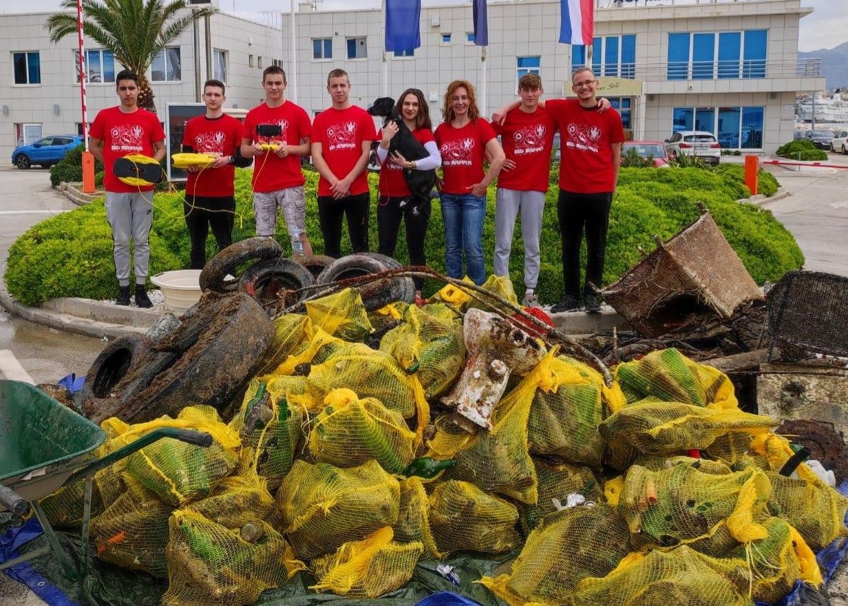 Učenici Pomorske škole u Splitu predstavljaju našu zemlju u Europskom parlamentu