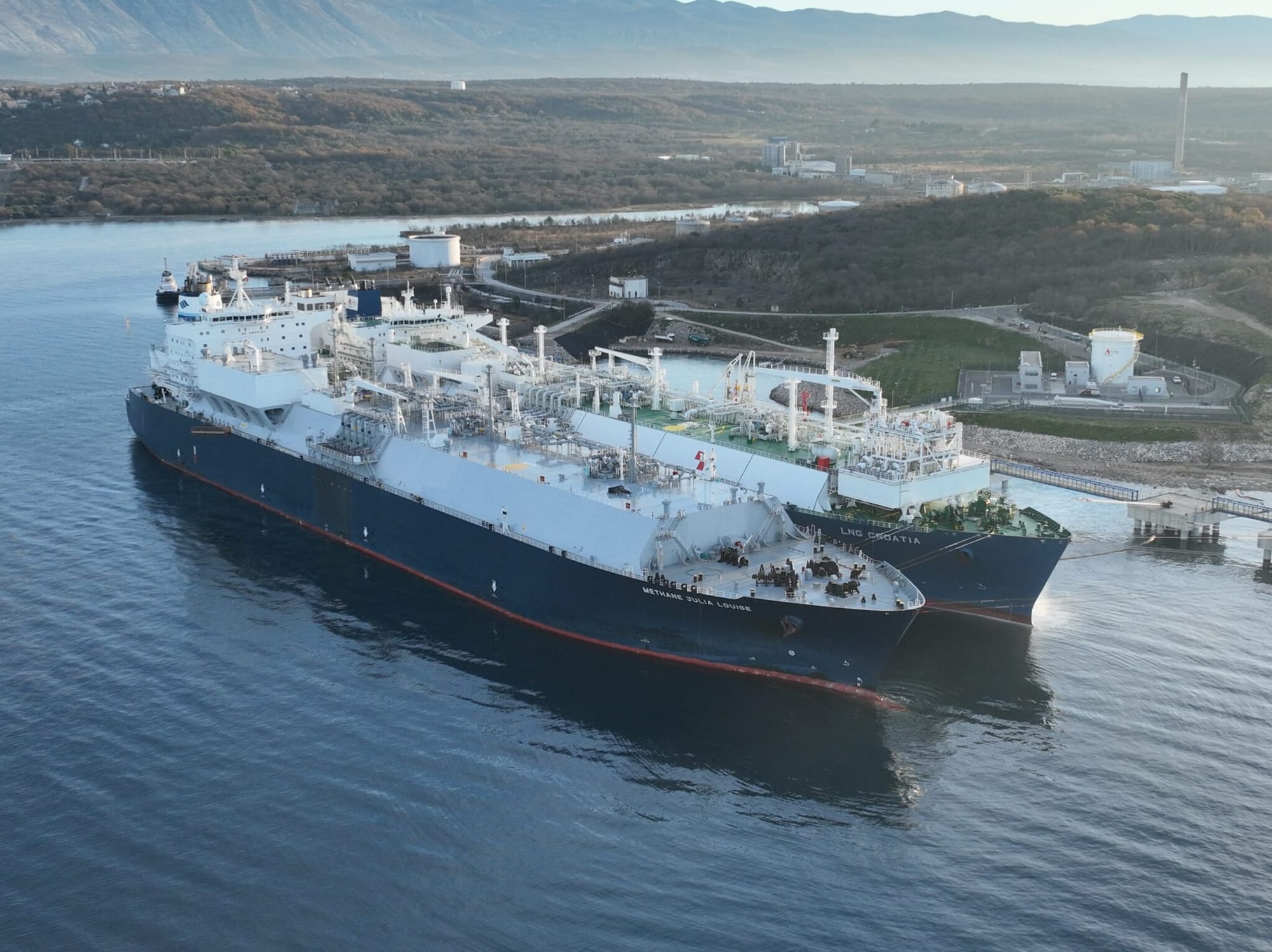 Na Terminal u Omišalj pristao 80. brod za prijevoz UPP-a 'Methane Julia Louise'