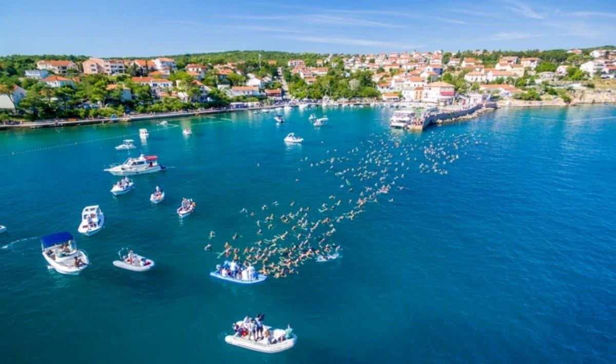 Stotine plivača sudjelovat će u četvrtak na Plivačkom maratonu Šilo - Crikvenica