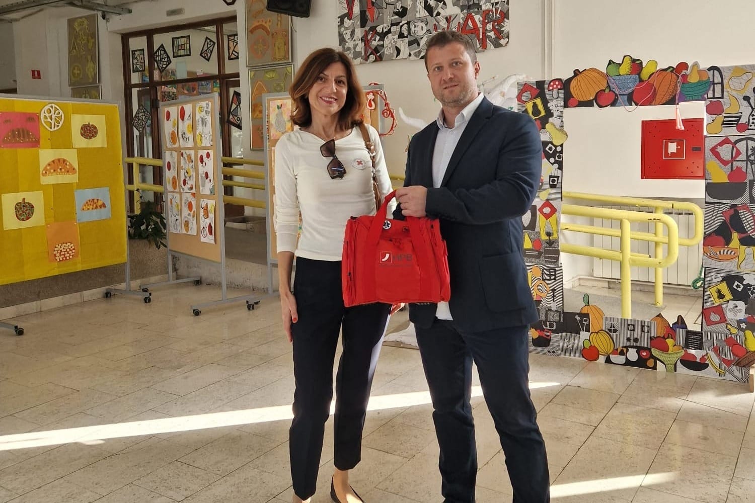 PROGRAM "SIGURNIJE ŠKOLE I VRTIĆI" Ovo je prva sigurna škola u Splitu