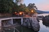 Izgorio beach bar u Lovranu