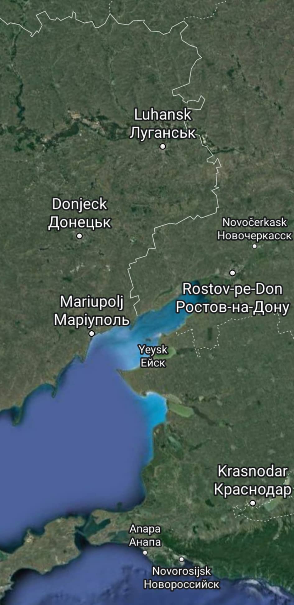 Kriv opušak? Požar u ruskoj luci na Azovskom moru