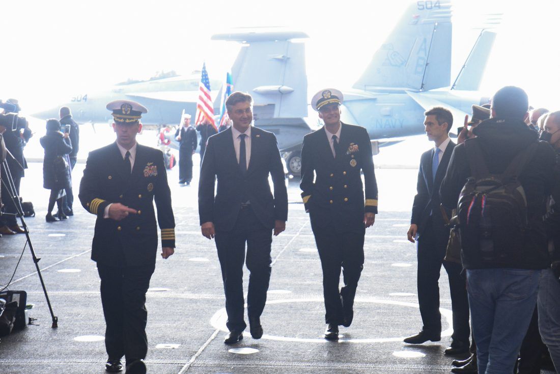 Boris Dežulović: "Bitka za Jadran"