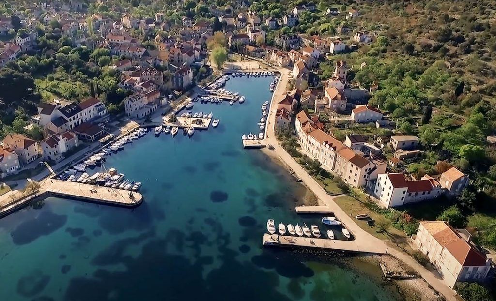 Gradonačelnik čestitao Zlarinjanima 100 godina turizma - Zlarin je pojam mira, ugode, prirodnih ljepota...
