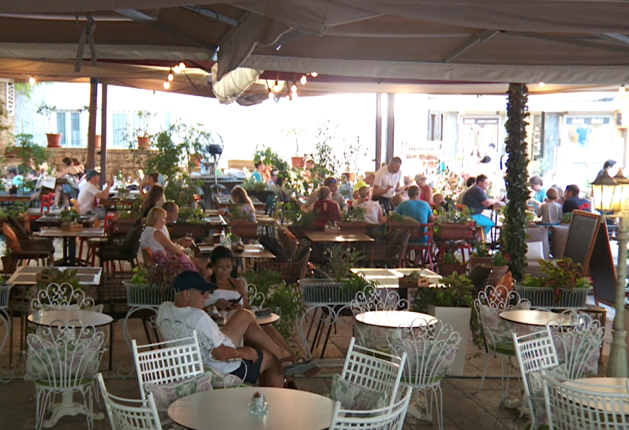 Sumnja se da turističke brojke nisu točne: "Četrdeset posto gostiju nije prijavljeno"