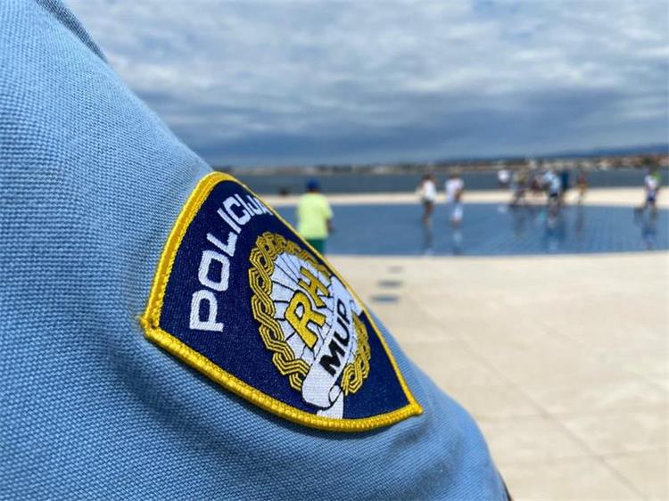 Jedan u Pagu krao stolove i klupe, drugi po Zadru 'mažnjavao' parfeme