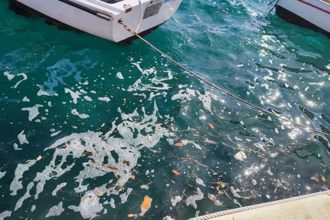 Mještani Vranjica: "Užasan smrad nafte, naravno sve opet vikendom kad inspekcije ne rade!"