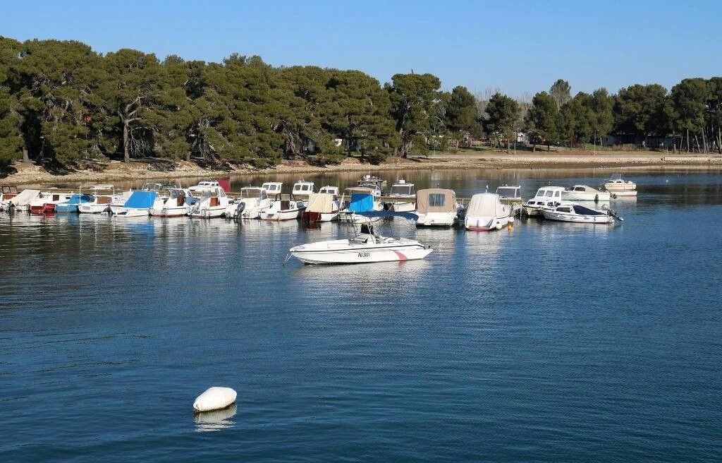 U Fažani se gradi 80 novih vezova - Započeli radovi na izgradnji obalnog zida i šetnice u luci Valbandon