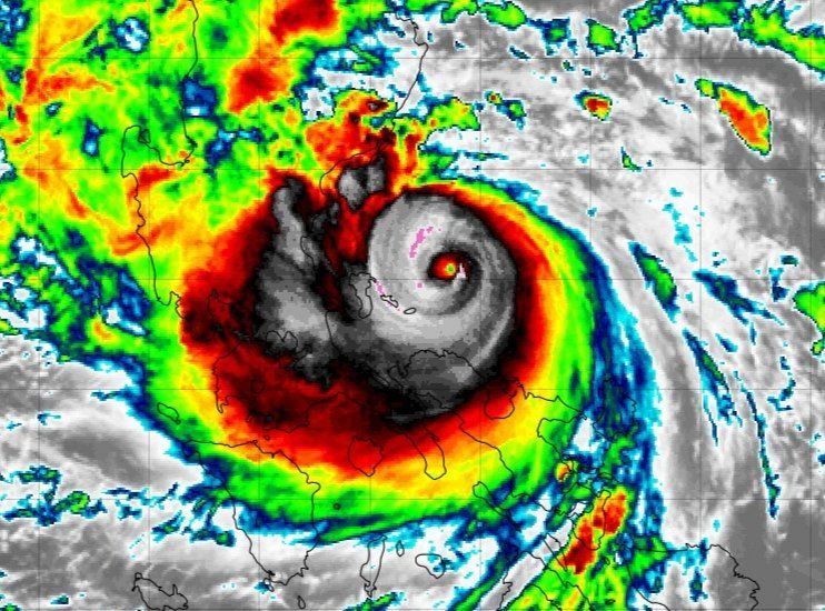 EVAKUACIJA NA FILIPINIMA Pripremaju se za nadolazeći supertajfun