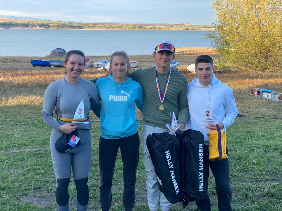 Šest odličja iz Češke za jedriličare pulske Vege!