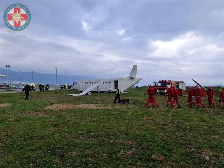 HGSS uoči nove vježbe zrakoplovnih spašavanja: „Samo redovnom edukacijom i uvježbavanjem možemo podići standarde zajedničkih potraga”