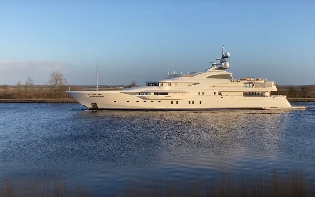 Putinova jahta isključila transponder i promijenila ime, pa uočena uz obalu Estonije