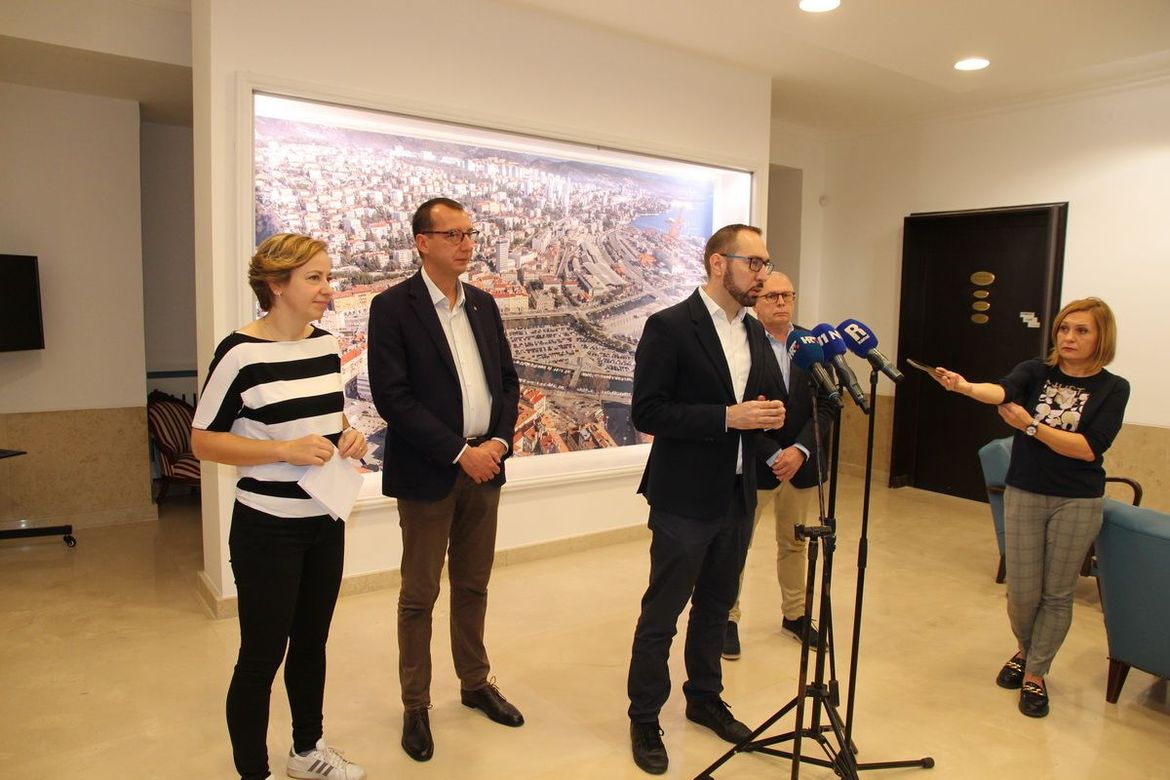 Tomašević: "Šaljemo poruku suradnje glavnog grada i Rijeke, kao trećeg najvećeg grada i najveće hrvatske luke!"