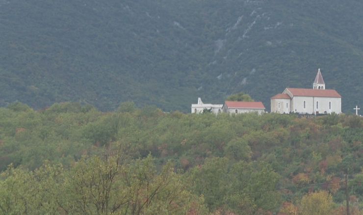 U maloj općini u Splitsko-dalmatinskoj županiji mještani već dugo upozoravaju na nezakonitosti