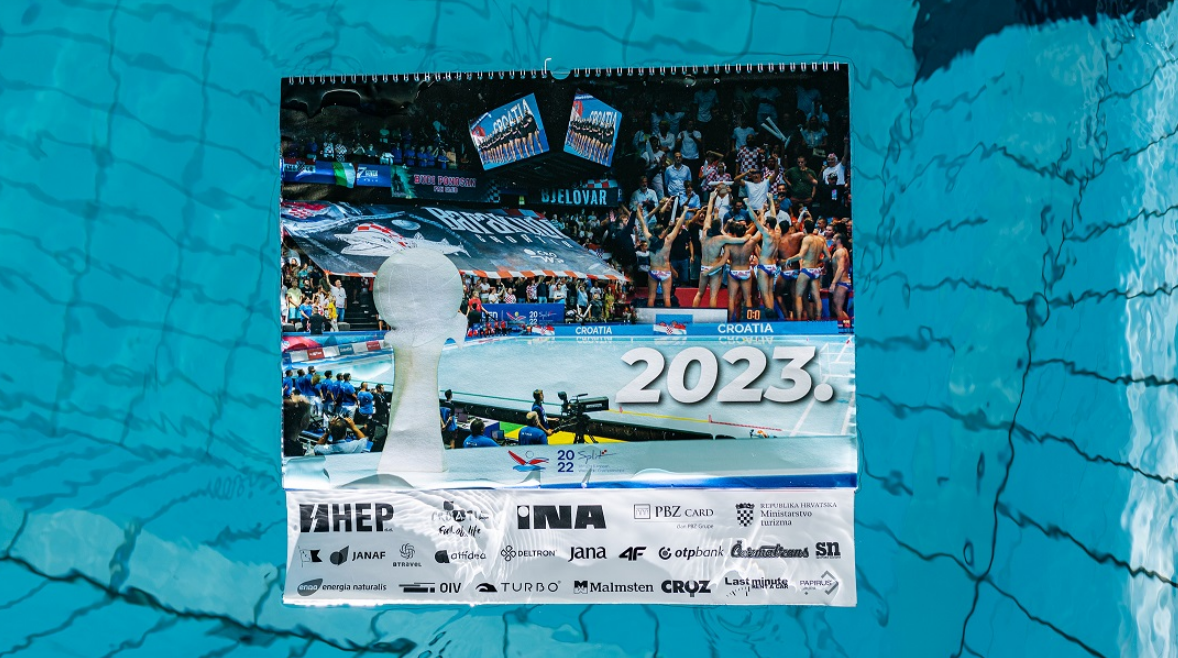 FOTO Barakude predstavile kalendar za 2023.