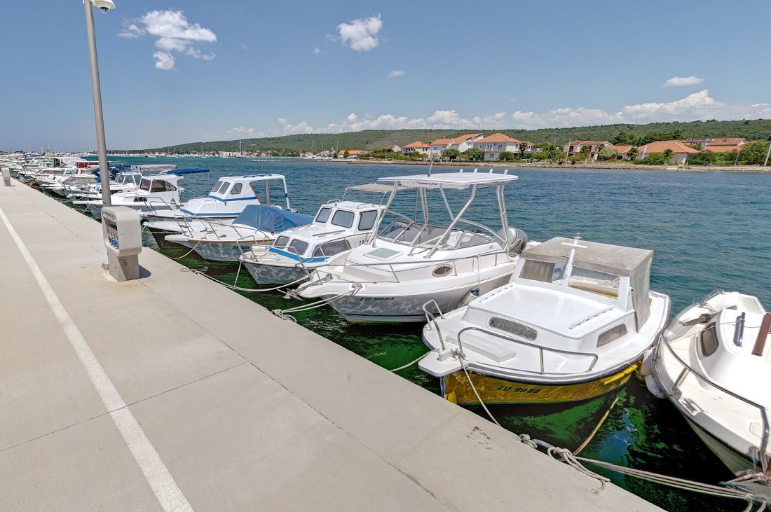 U Sukošanu provaljeno u pet brodova - Svima ukradeni akumulatori