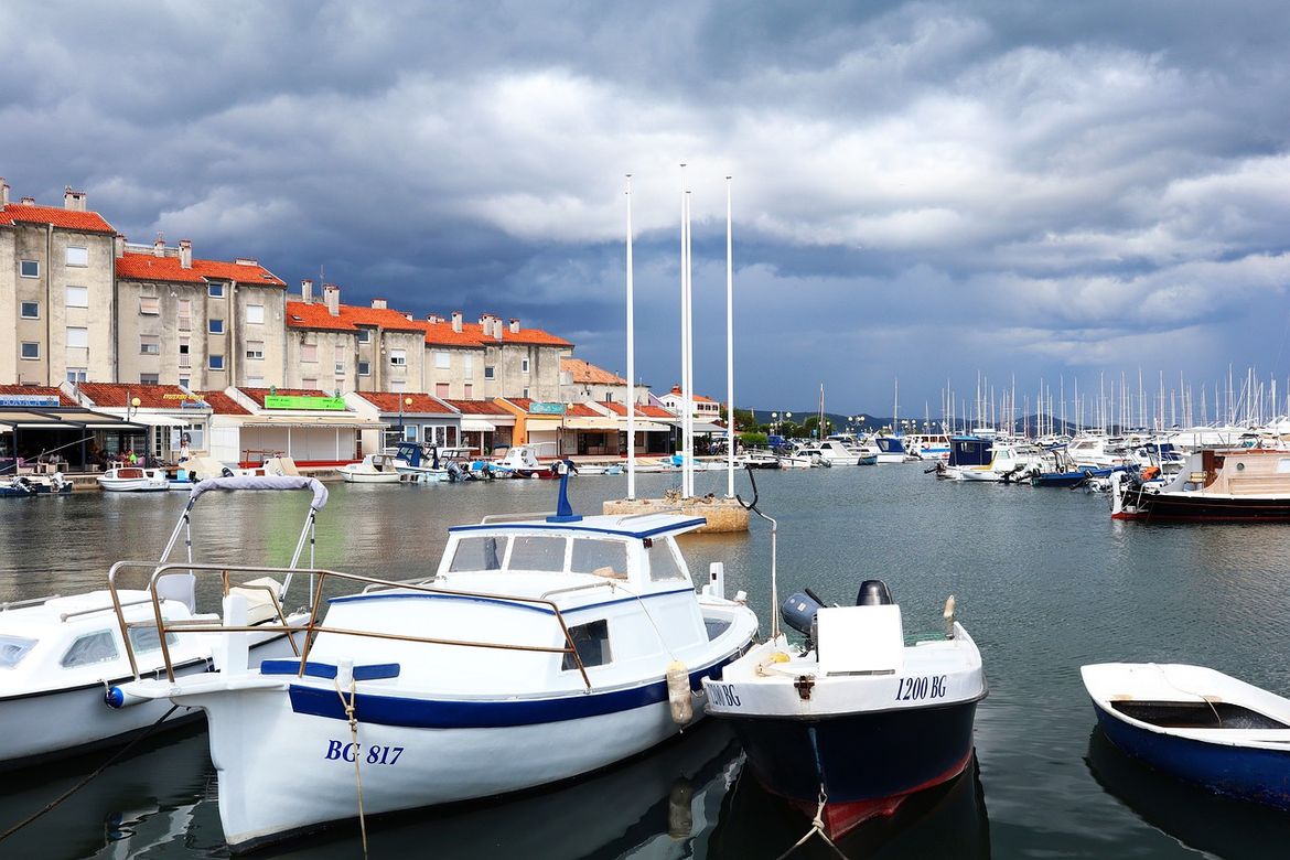 Danas će u Gradskoj knjižnici Biograd na Moru biti predstavljena Vakulina Meteoslikovnica