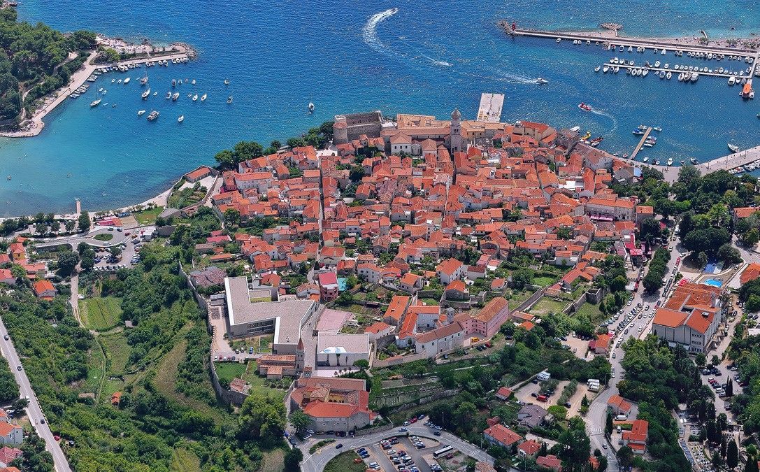 Na ovom hrvatskom otoku raste broj stanovnika - Koja je njihova tajna?