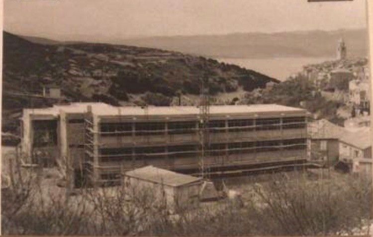 Vrbnička osnovna škola prikuplja stare fotografije