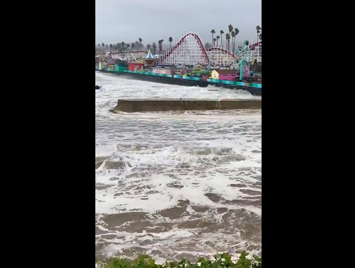 Biden proglasio izvanredno stanje u Kaliforniji zbog zimskih oluja