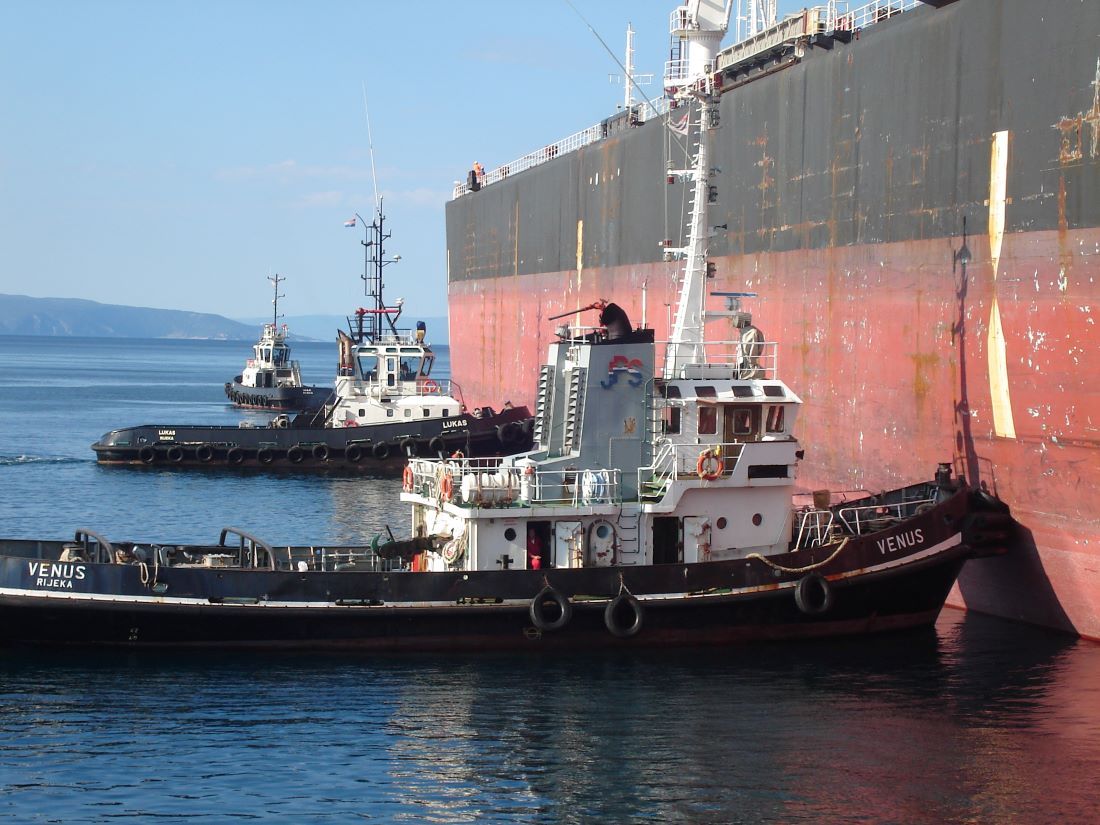 Jadranski pomorski servis traži pomorce: "Plaćeni doprinosi, osiguranja i beneficirani staž cijelu godinu!"