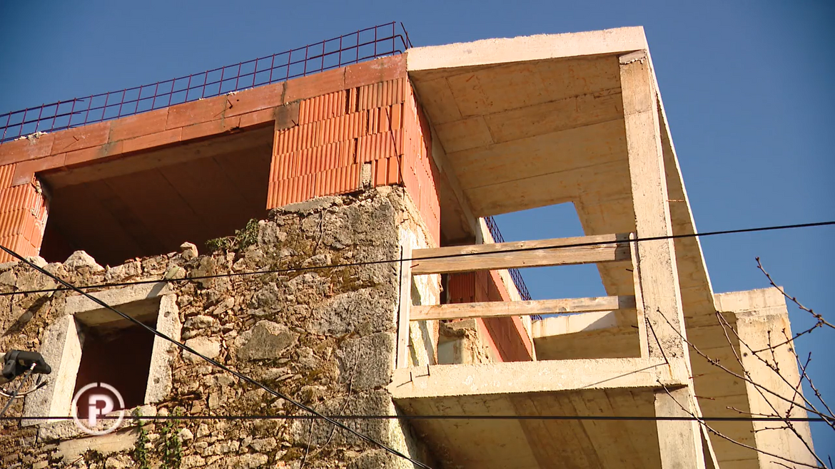 Zaposlenica Ministarstva turizma nelegalno gradila pa zatražila građevinsku dozvolu