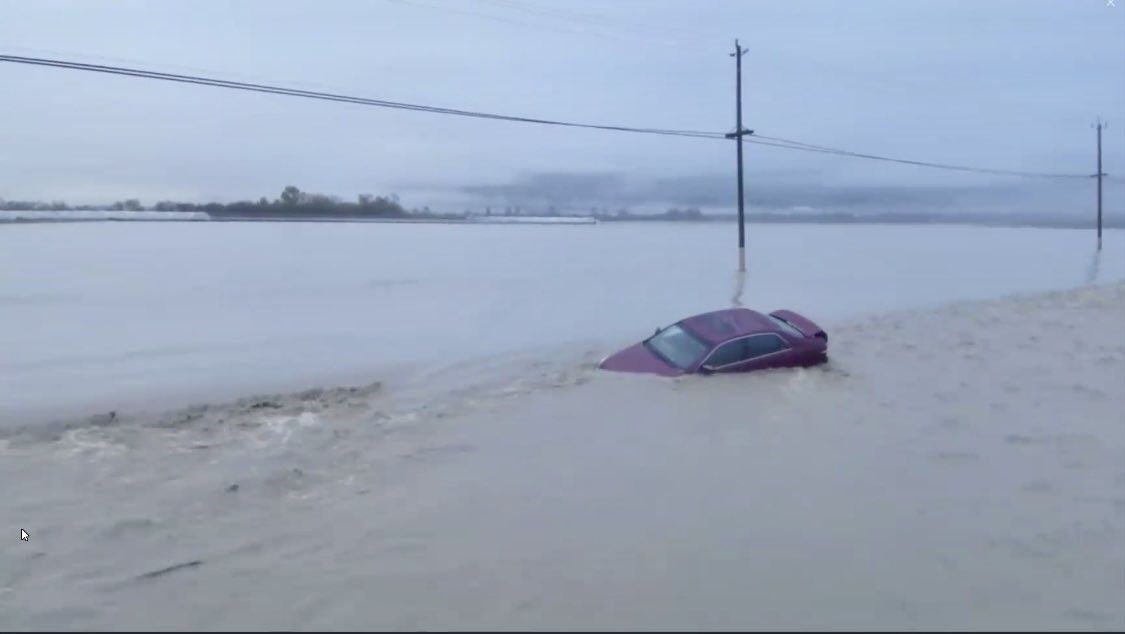 Oluja u Kaliforniji odnosi živote - Najmanje dvoje mrtvih, tisuće evakuiranih