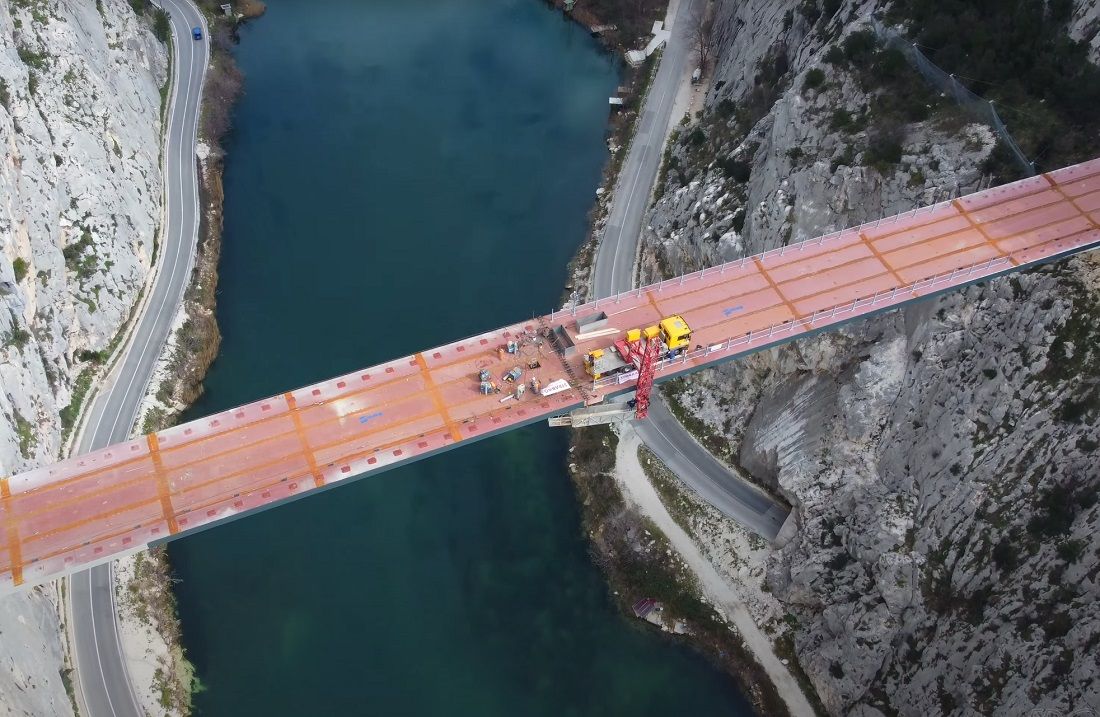 VIDEO: SVEČANO SPAJANJE MOSTA - U Omiš stigli Plenković i Butković