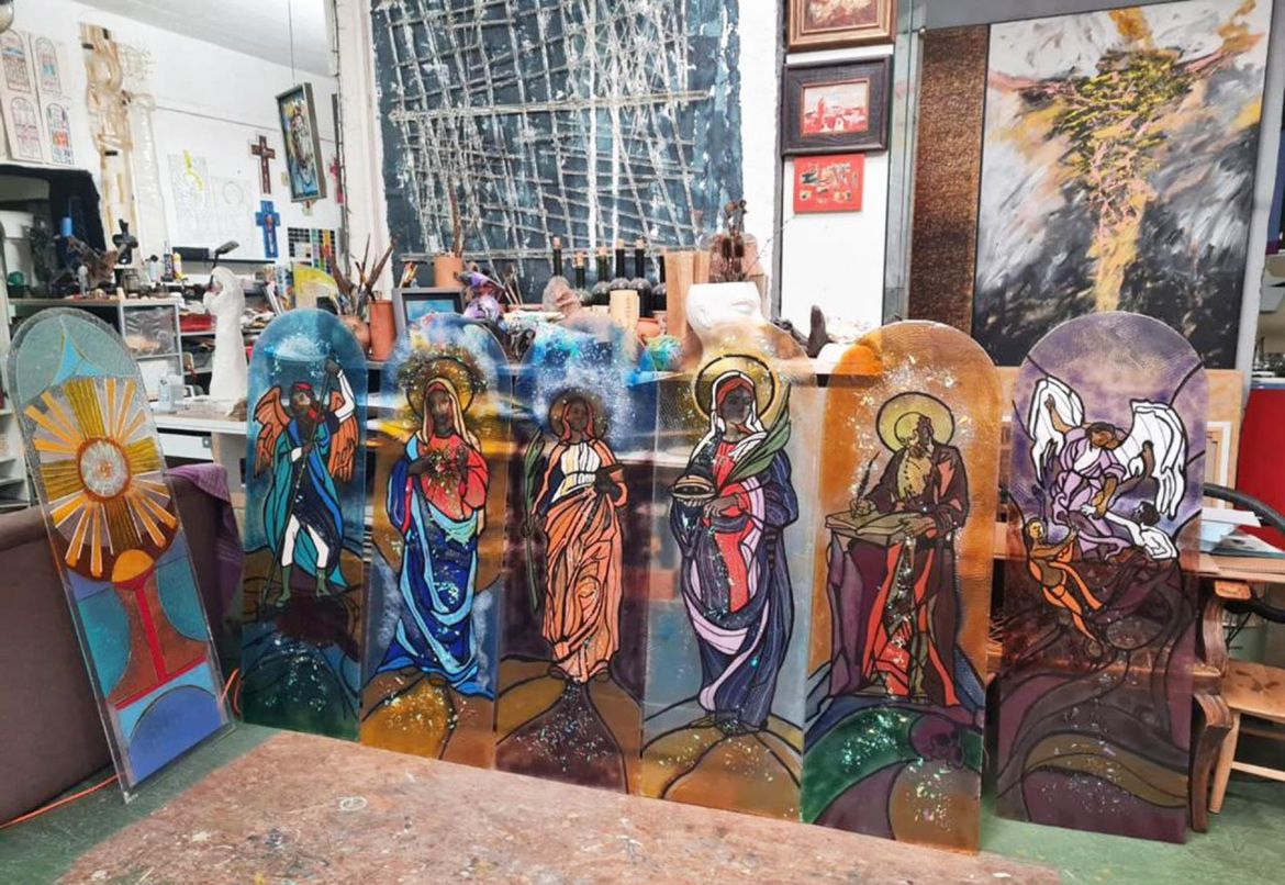 Ante Gotovina darovao 22 vitraja crkvi u Pakoštanima