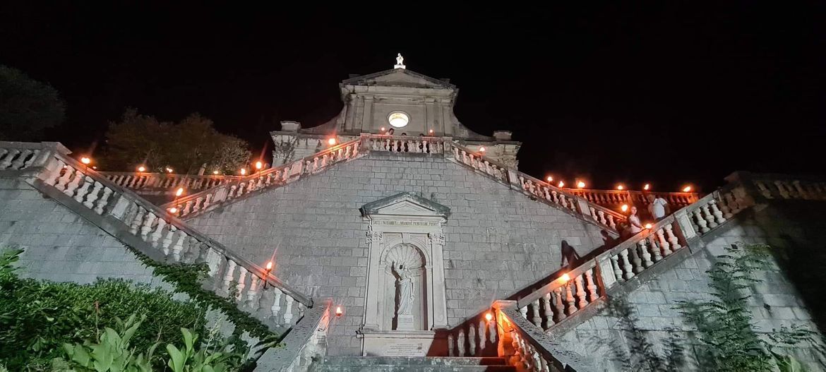 Oštećena ograda na stepeništu jednog od najvećih svetišta na ovom dijelu Jadrana