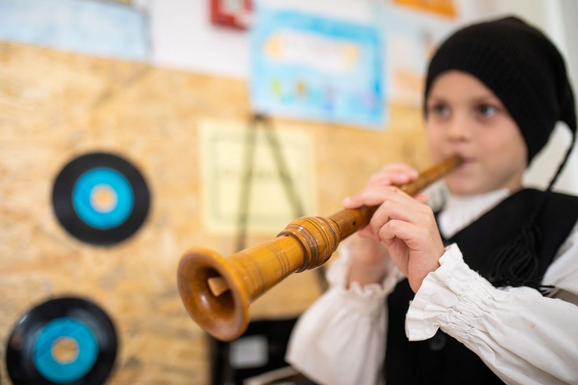 Otvorena dječja izložba 'Staro va novon! – Ca je ca?'