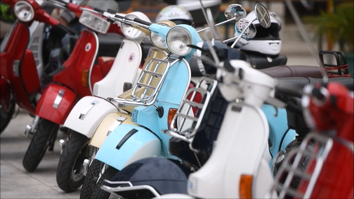 VIDEO Na drniškoj Poljani po prvi put u Dalmaciji održano natjecanje 'Vespa regularity'