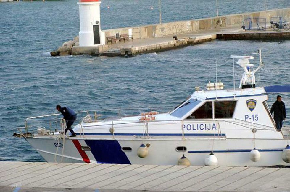 Hitnim medicinskim prijevozom Na Kvarneru i kod Murtera spašene dvije teško ozlijeđene osobe