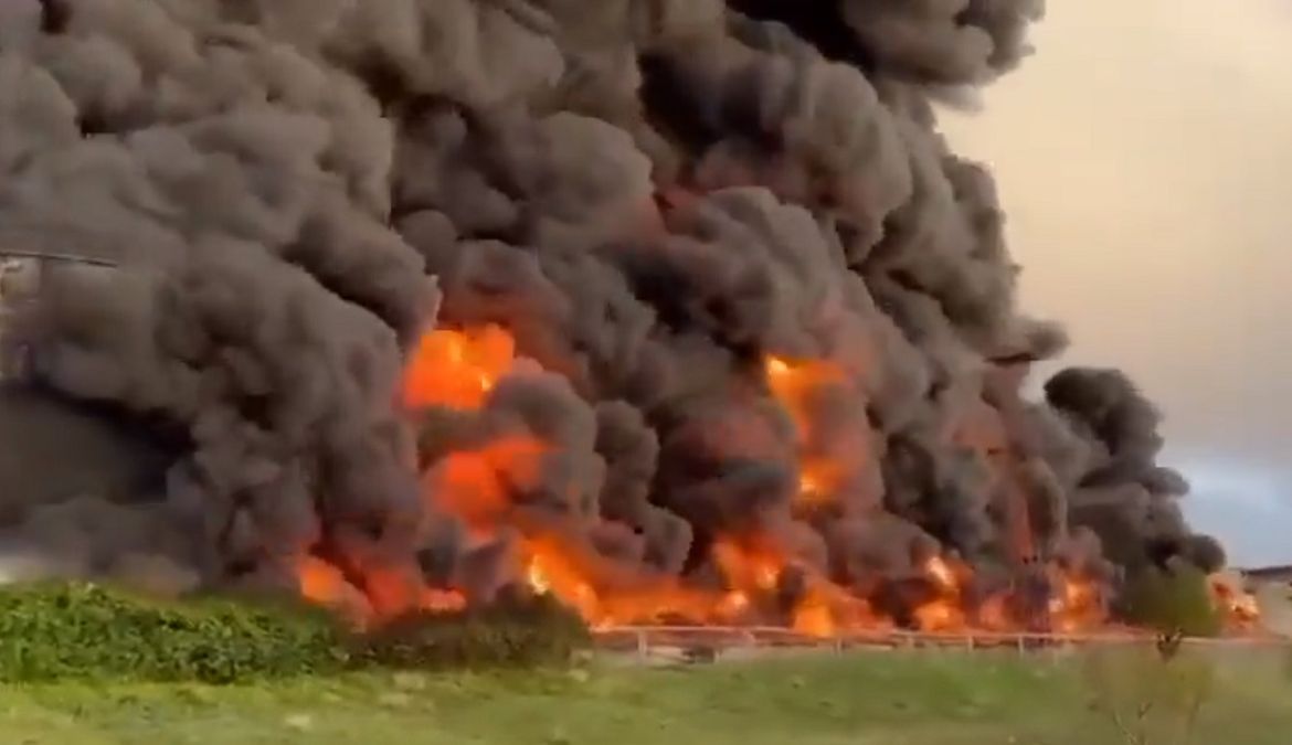 FOTO Gori luka u okupiranom Sevastopolju na Krimu