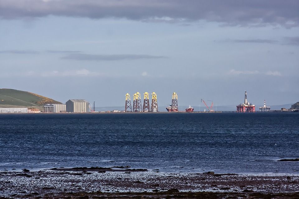 Nakon što je OPEC objavio da smanjuje proizvodnju, cijene nafte porasle čak osam posto