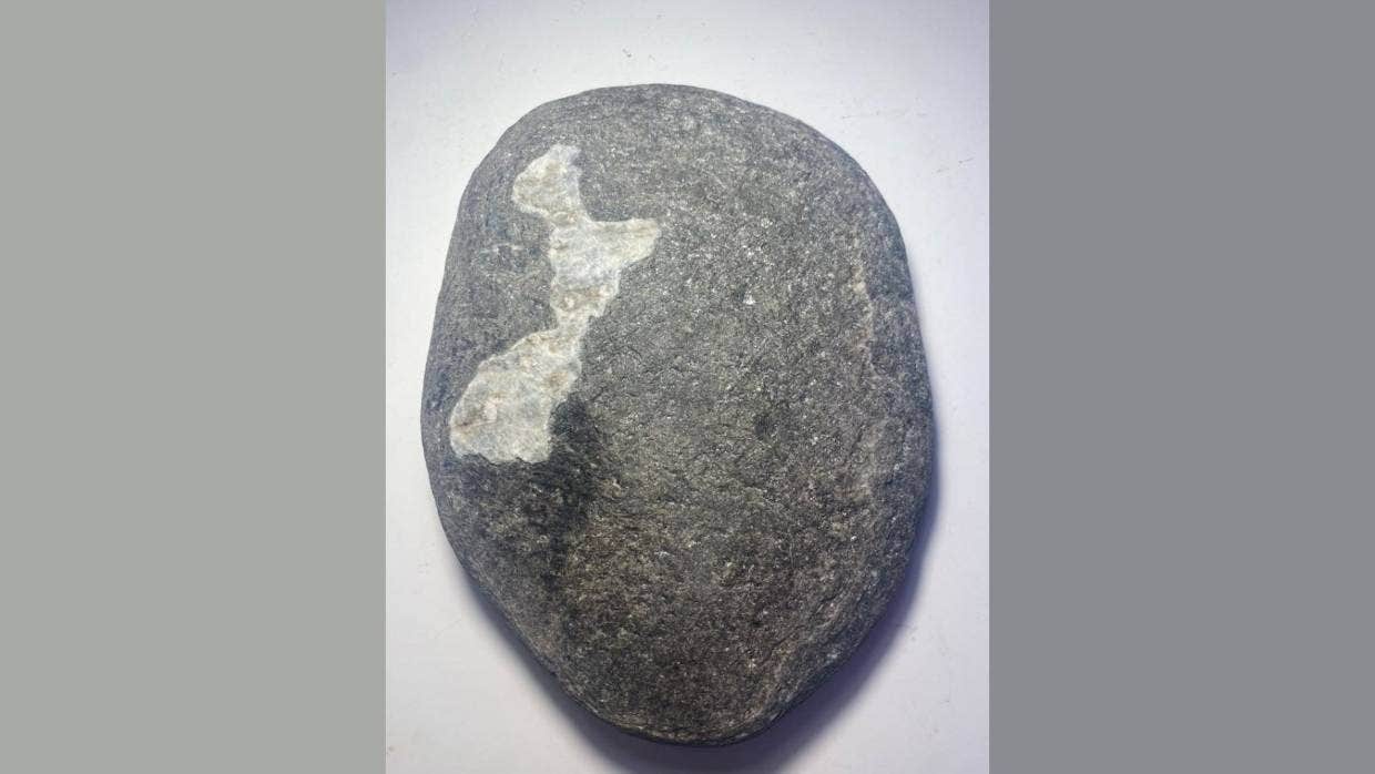 Kamen pronađen tijekom odmora prodaje se za 20.000 dolara