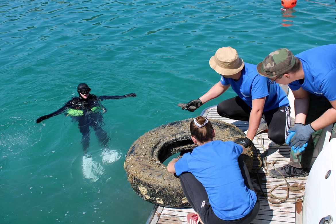 SeaForLife - Ekološka akcija čišćenja podmorja na Šolti