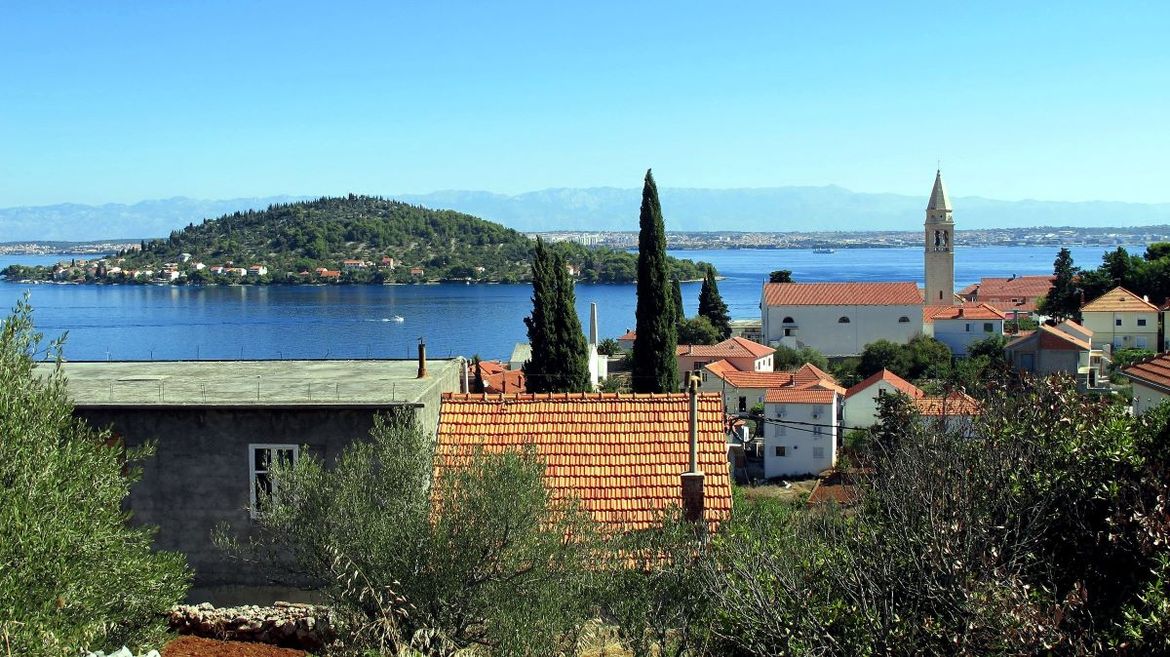 TRAGEDIJA U KALIMA Poginuo radnik u silosu pogona za obradu betona