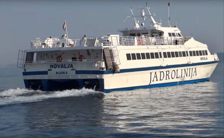Mještani Šipana nezadovoljni plovidbenim redom Jadrolinijina broda Novalja