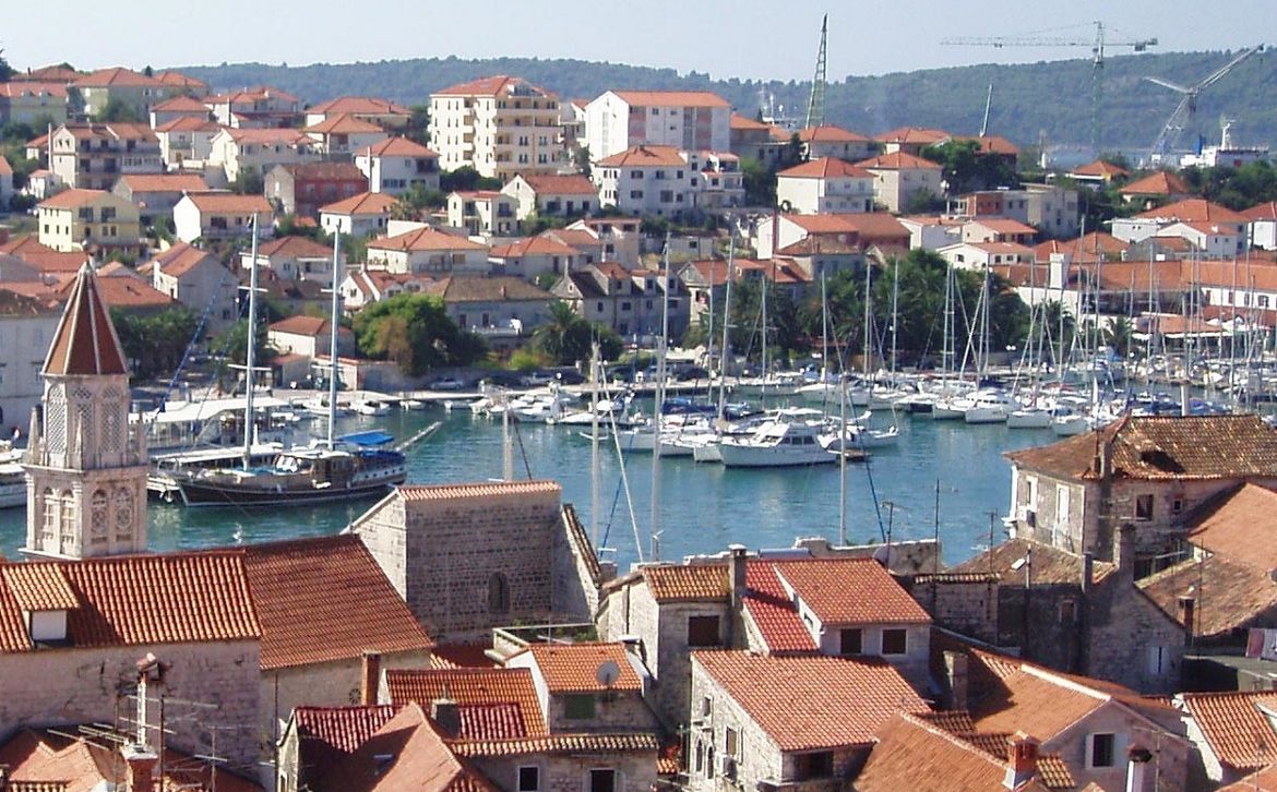 Prepisao na nećaka dio kuće u Trogiru, pa je onda prodao trećoj osobi