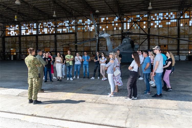 #WeAreNATO - Posjet studenata Hrvatskoj vojsci i vatrogascima u Divuljama