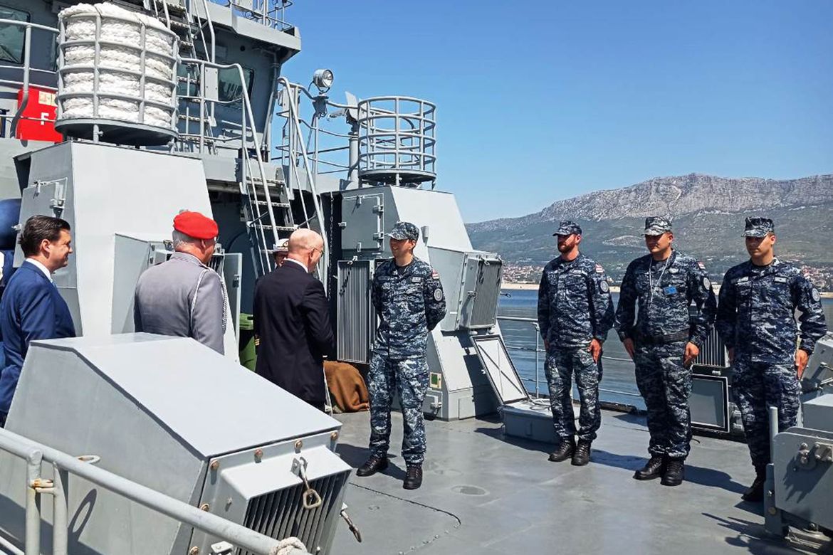 Posjet veleposlanika Njemačke Hrvatskoj ratnoj mornarici