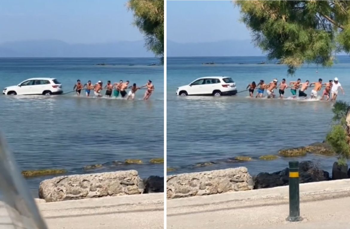 VIDEO: "Povuci, potegni!" - Škoda upala u more, pa je kupači izvlačili - ovako...