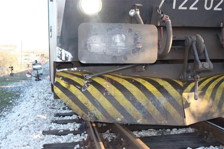 Pulska policija podiže svijest o opasnostima na željezničko-cestovnim i pješačkim prijelazima