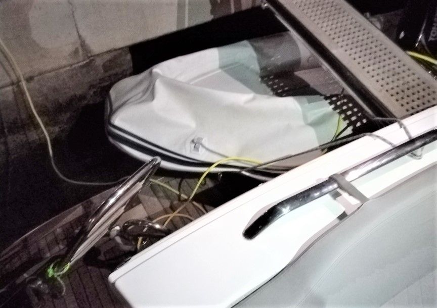 Kod pristajanja u Kukljici, brodicom udarili u gat - Jedna osoba lakše ozlijeđena