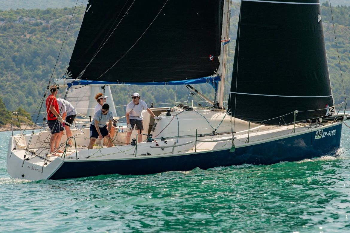 5. Trget kup i 13. regata Barbanske rivijere