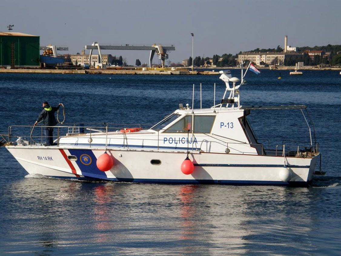 Pomorska policija na Kvarneru sankcionirala 17 stranaca zbog nedozvoljenog glisiranja