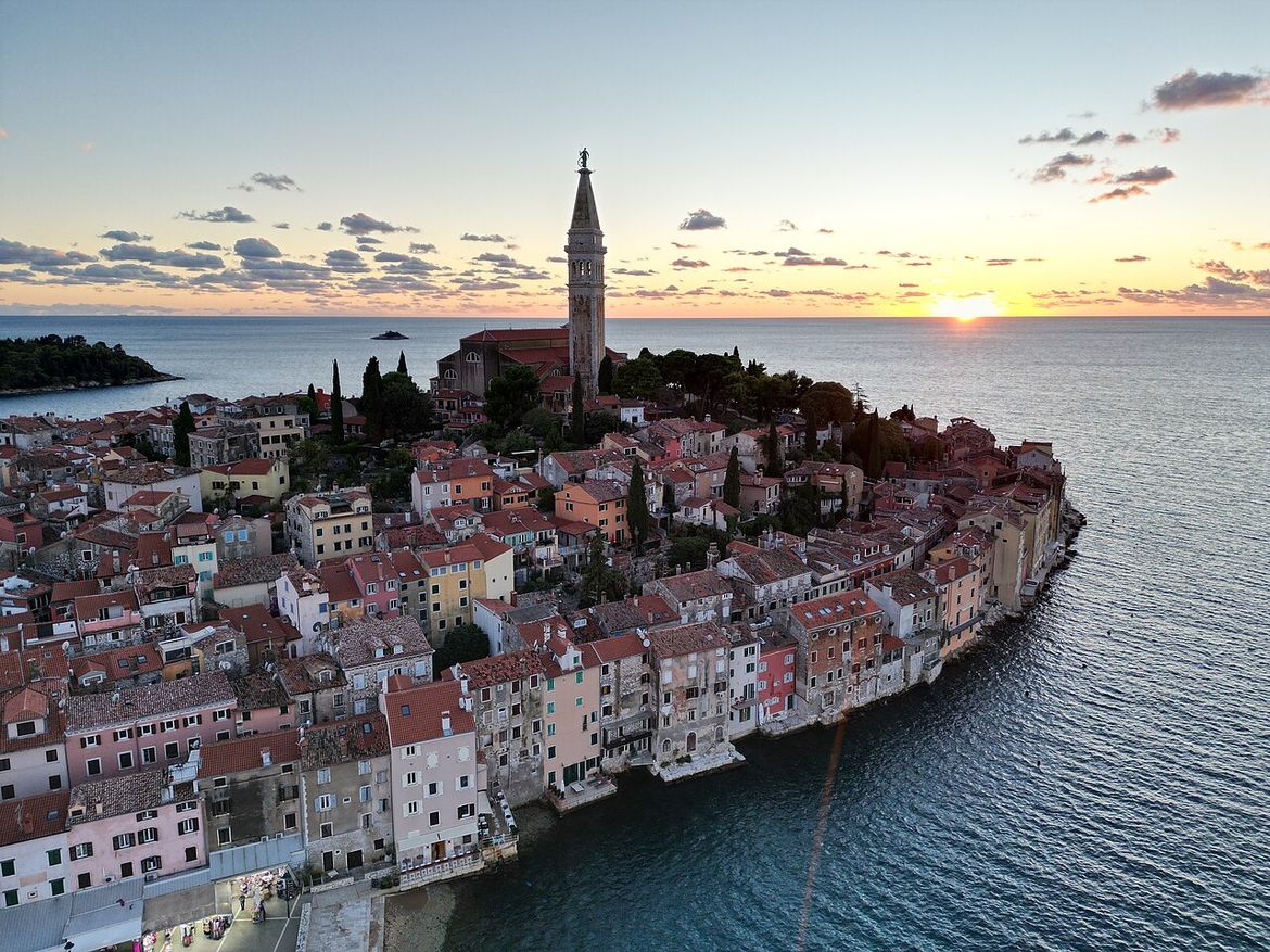Projekt 'Sigurna turistička destinacija'- Rovinj zaželio dobrodošlicu talijanskom policijskom službeniku